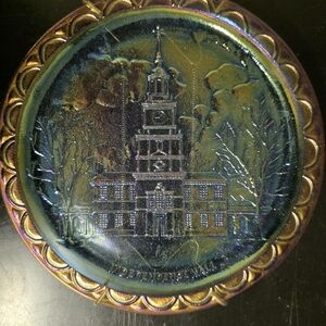 Indiana Glass Iridescent Blue Carnival Independence Hall Bicentennial 8” Plate